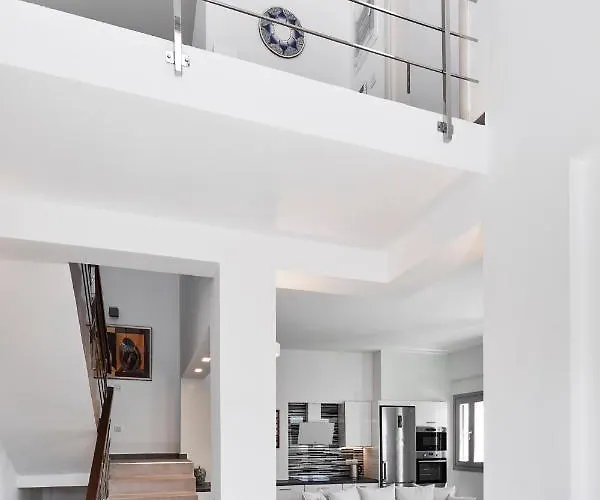 Alchemy - Prive Pool Villa *