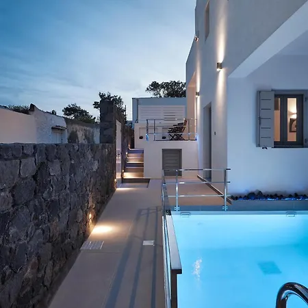 Alchemy - Prive Pool * Megalochori (Santorini)