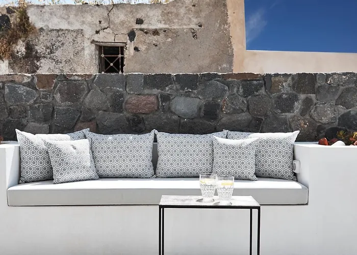 Alchemy - Prive Pool Villa *